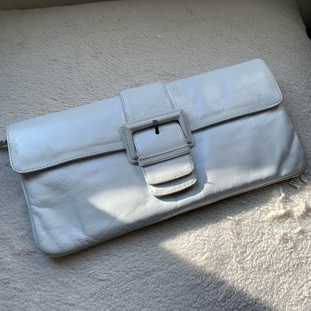 HOBO white leather clutch/wristlet